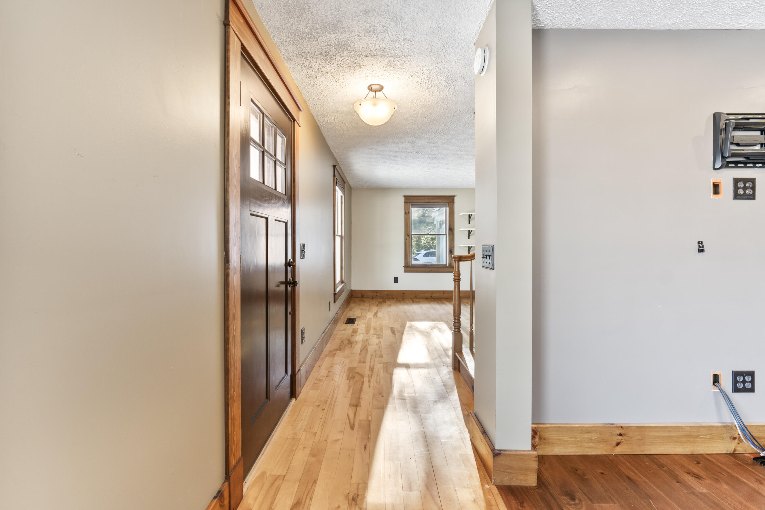 467 Bay Road Bowdoinham ME 04008