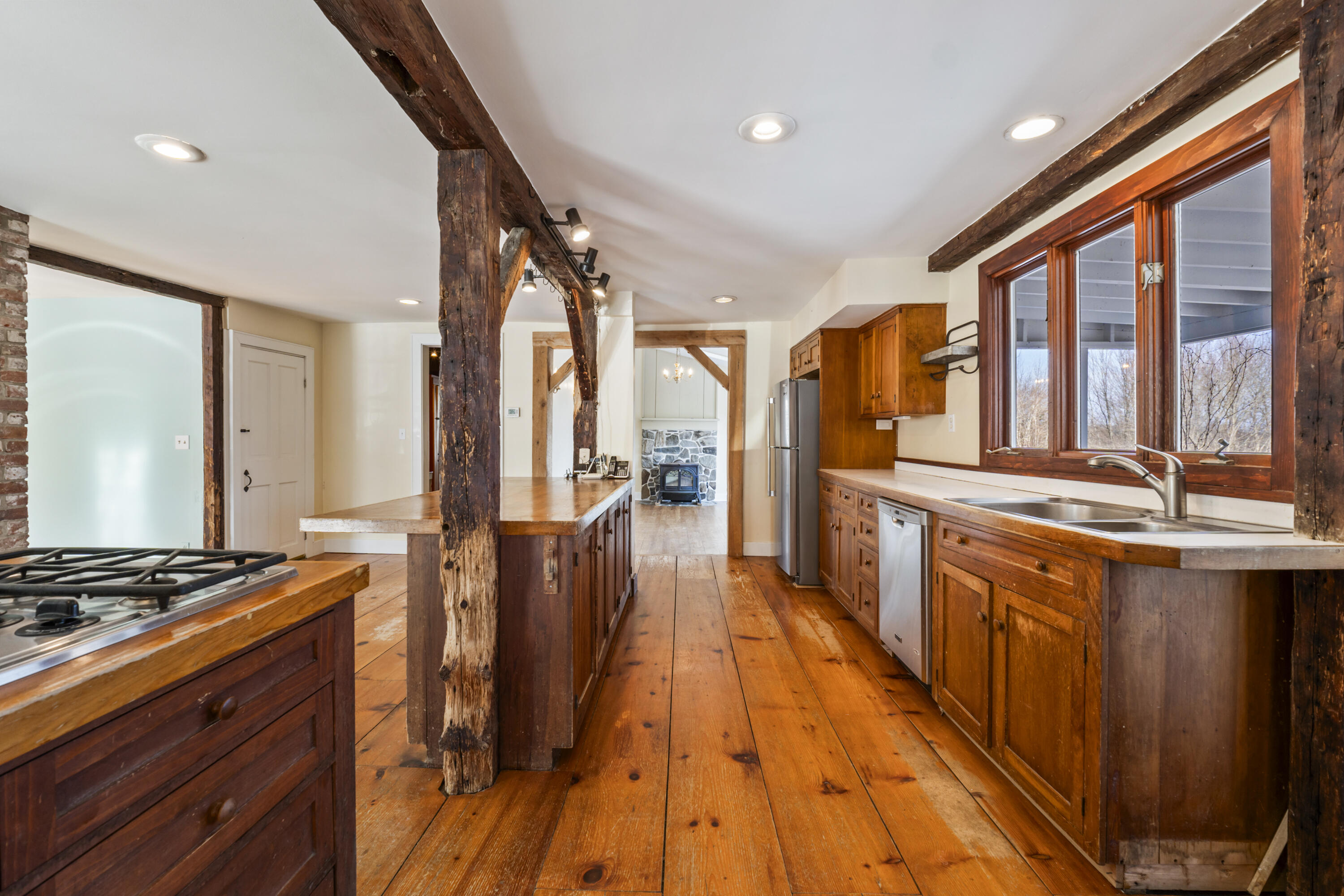 149 Youngs Hill Road Washington ME 04574