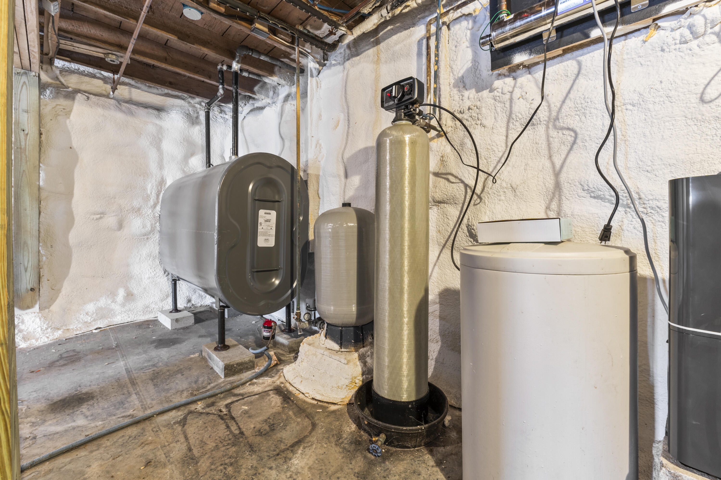 149 Youngs Hill Road Washington ME 04574