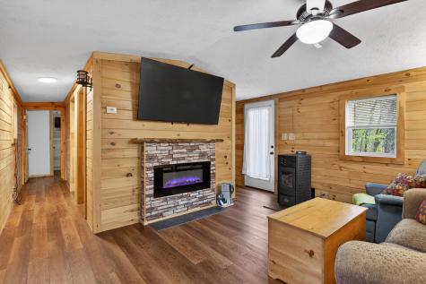 1051 Gardiner Road Wiscasset ME 04578