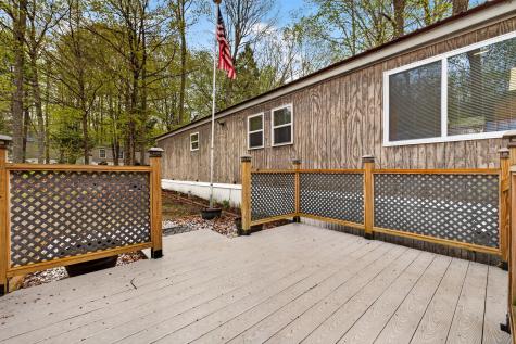 1051 Gardiner Road Wiscasset ME 04578