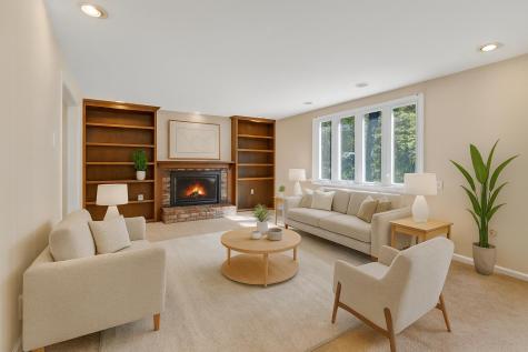 24 Bayberry Lane Scarborough ME 04074