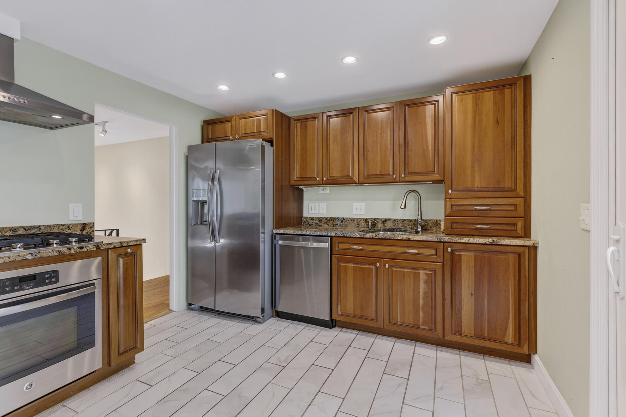 24 Bayberry Lane Scarborough ME 04074