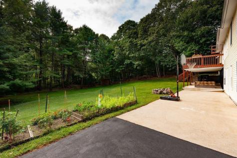3 Glenn Lane York ME 03909