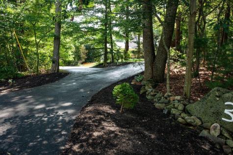 3 Glenn Lane York ME 03909