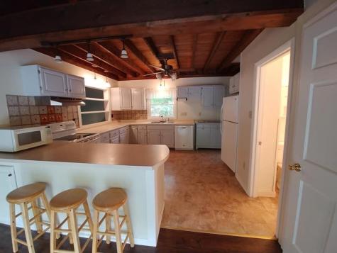 3 Glenn Lane York ME 03909