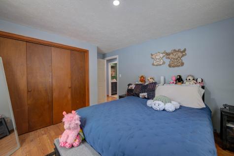 99 Northland Road Waterboro ME 04061