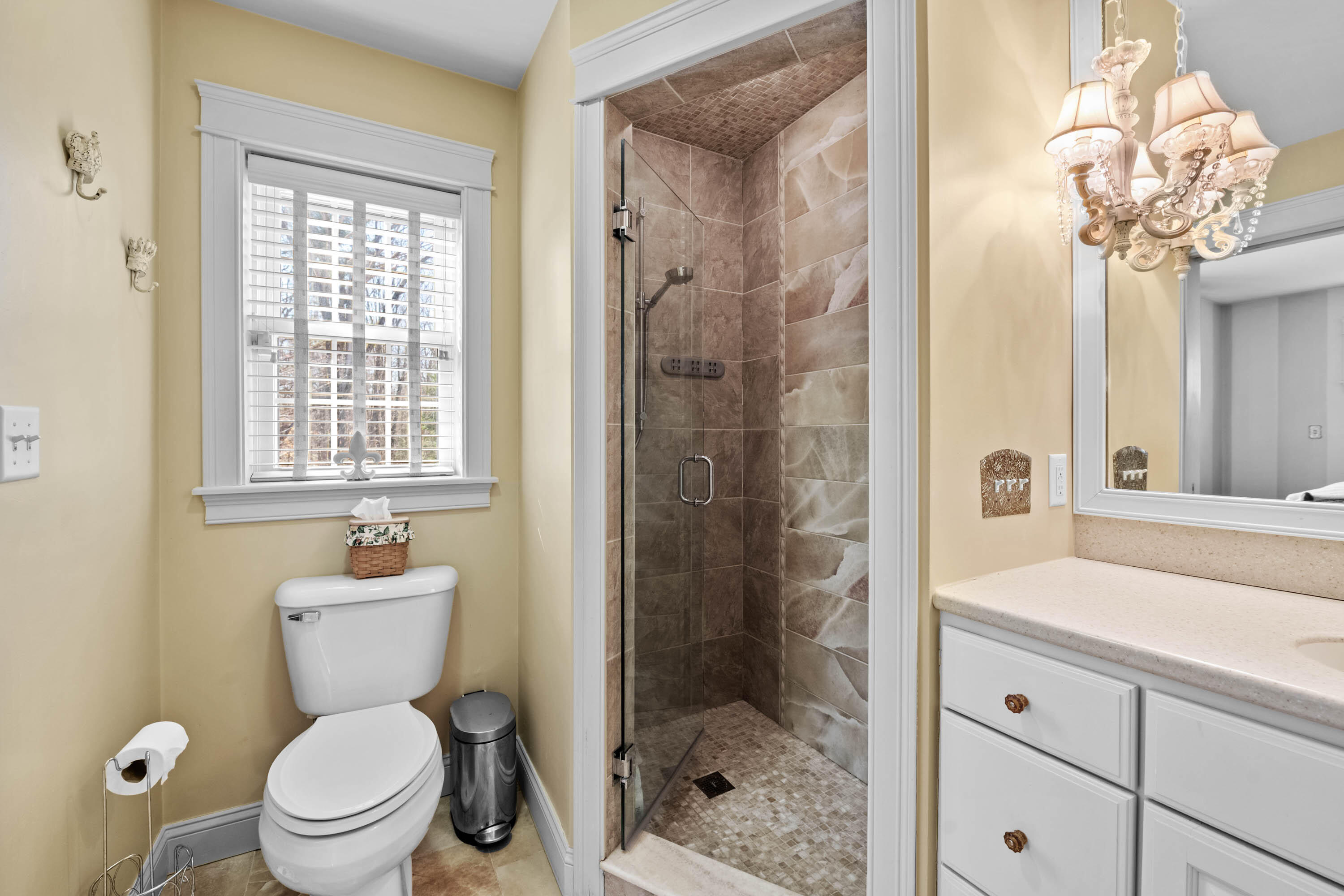 79 Charter Way Auburn ME 04210