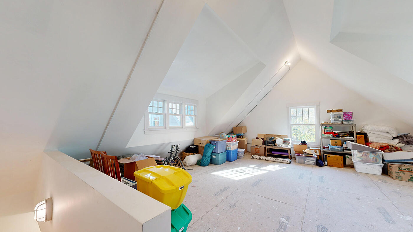 82 Eastward Rockport ME 04856