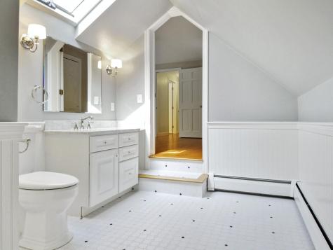 28 Clearview Avenue Waterville ME 04901