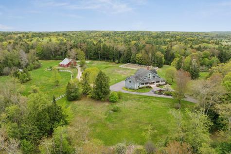 8 Farms Edge Way Cumberland ME 04021