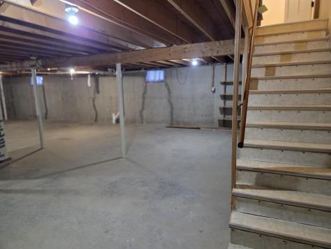 50 Greenwood Drive Brewer ME 04412