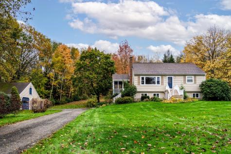 225 Vickery Road Auburn ME 04210