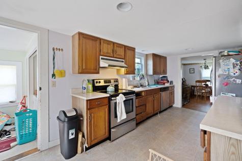 690 York Street York ME 03909