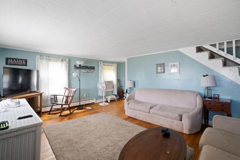 690 York Street York ME 03909