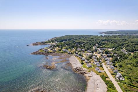 690 York Street York ME 03909