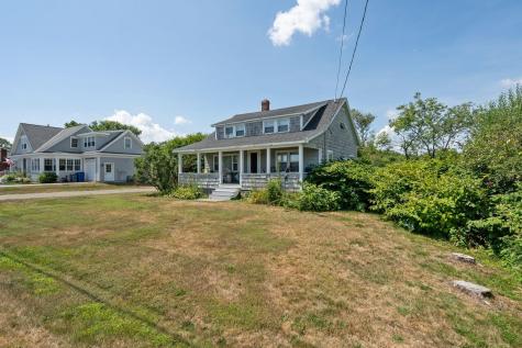 690 York Street York ME 03909