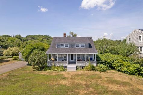 690 York Street York ME 03909