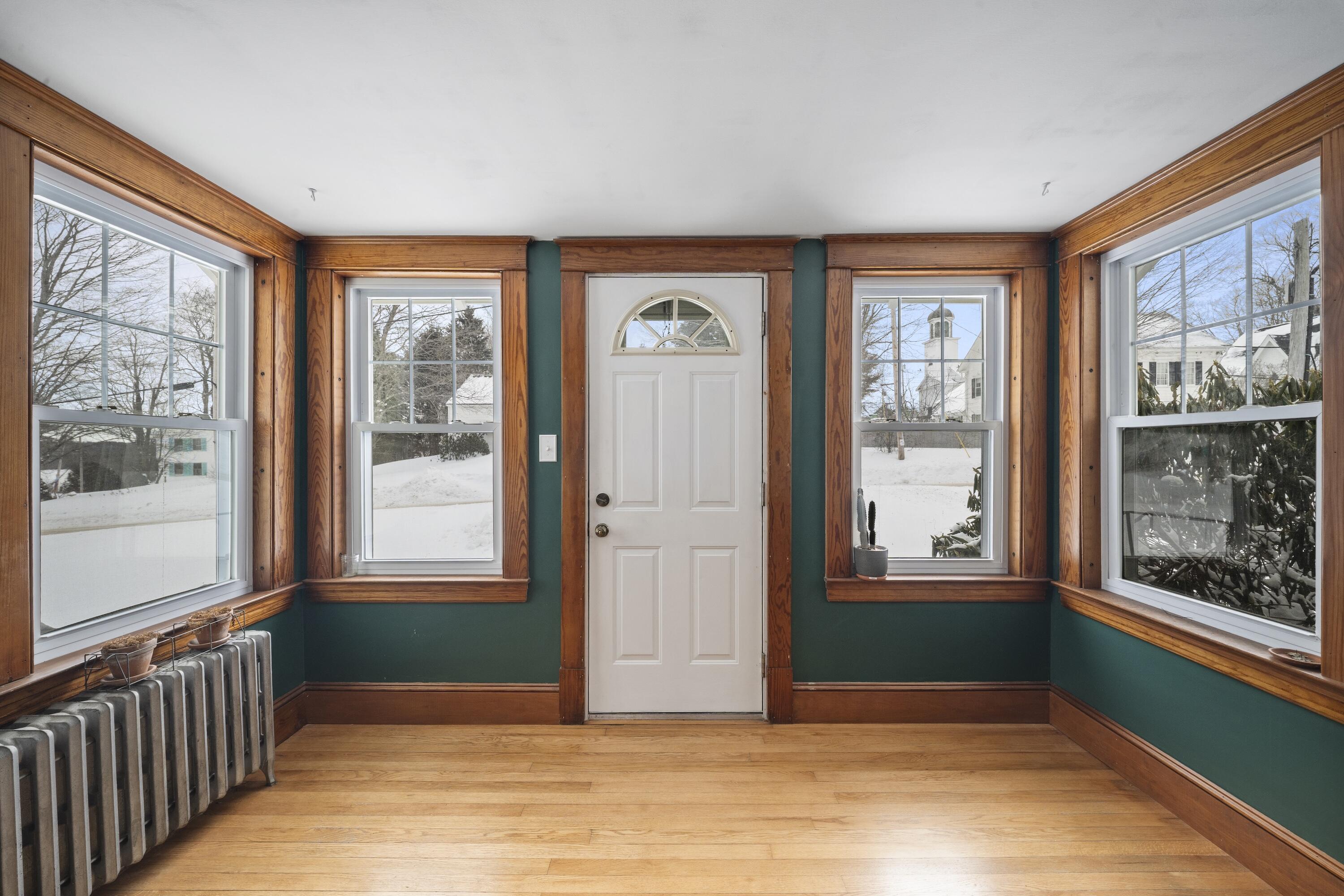 53 Main Street Bowdoinham ME 04008