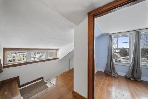 53 Main Street Bowdoinham ME 04008