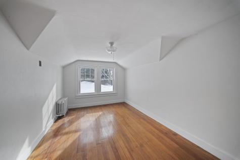 53 Main Street Bowdoinham ME 04008