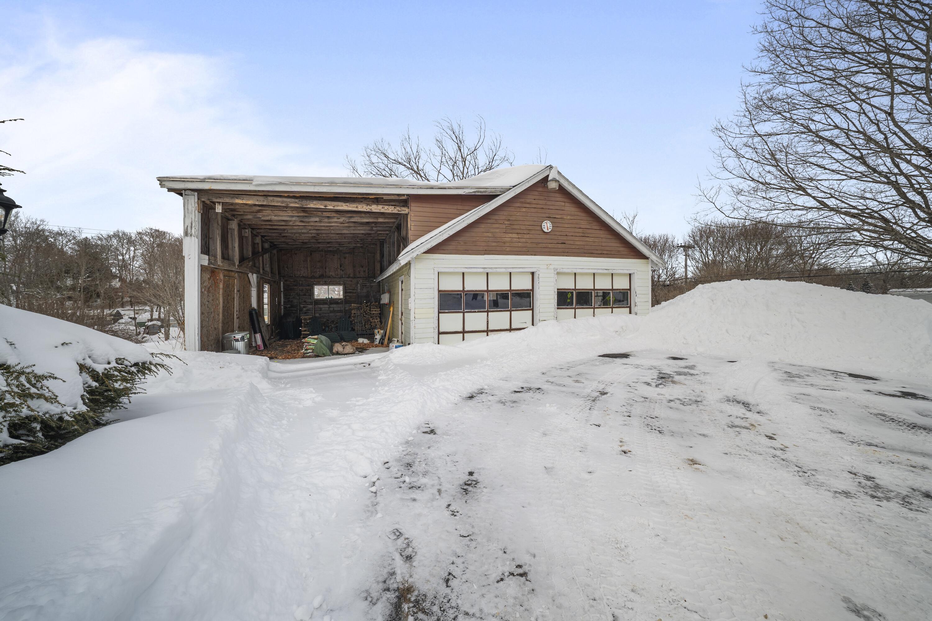 53 Main Street Bowdoinham ME 04008