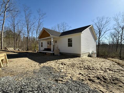 183 Dunton Road Naples ME 04055