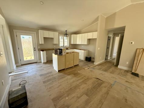 183 Dunton Road Naples ME 04055