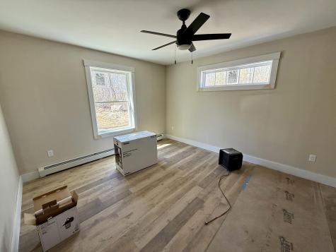 183 Dunton Road Naples ME 04055