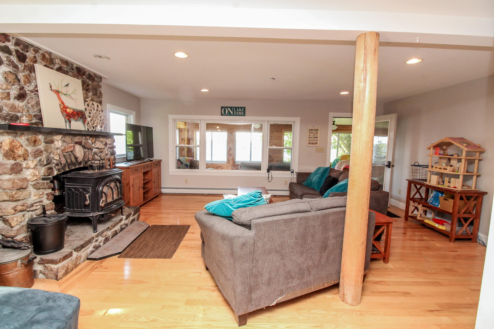 3849 Rockwood Road Rockwood T1 R1 Nbkp ME 04478