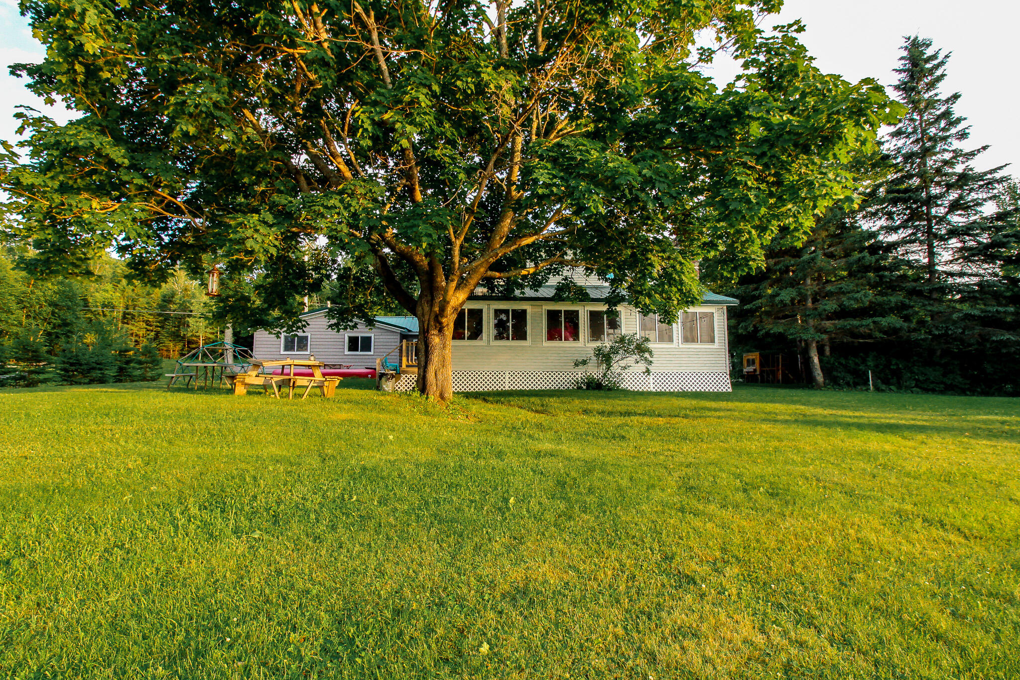3849 Rockwood Road Rockwood T1 R1 Nbkp ME 04478