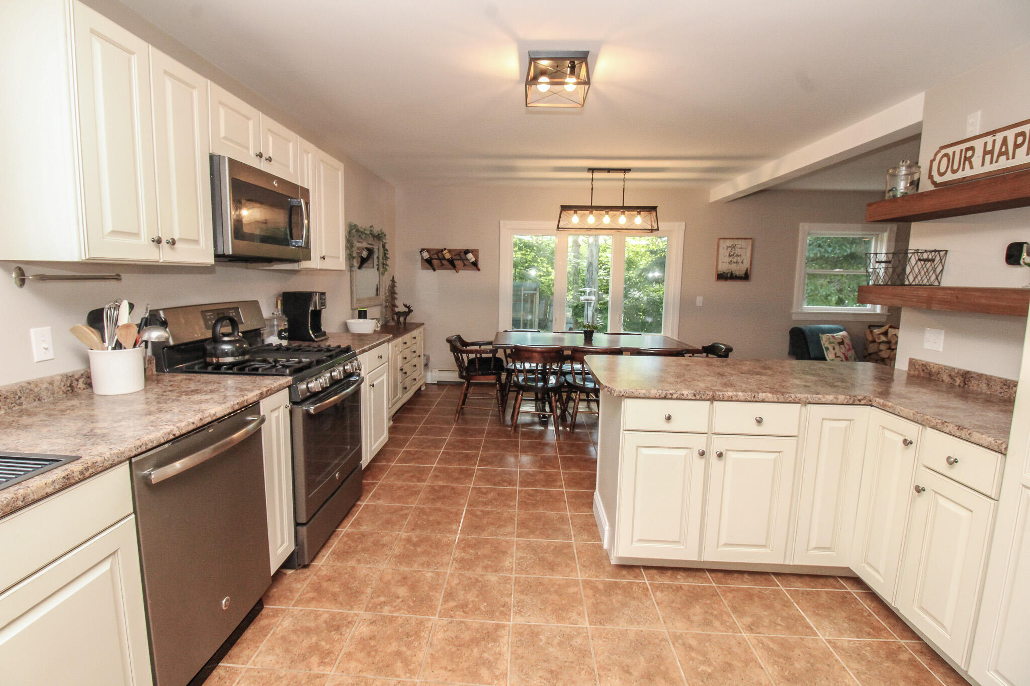 3849 Rockwood Road Rockwood T1 R1 Nbkp ME 04478
