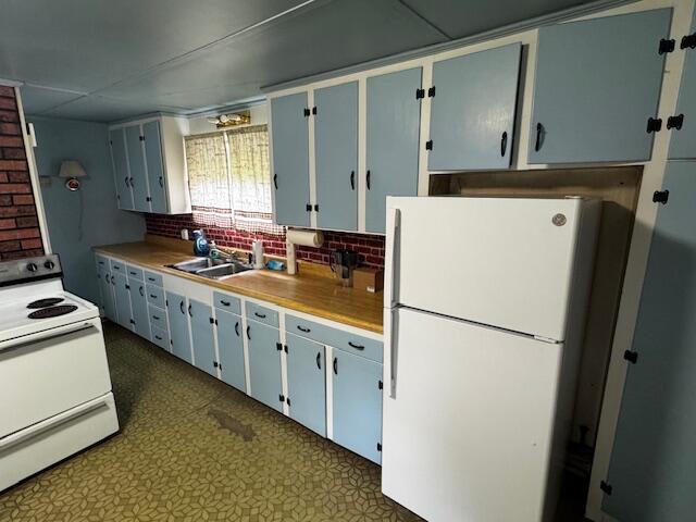 22 Easy Street Canaan ME 04924