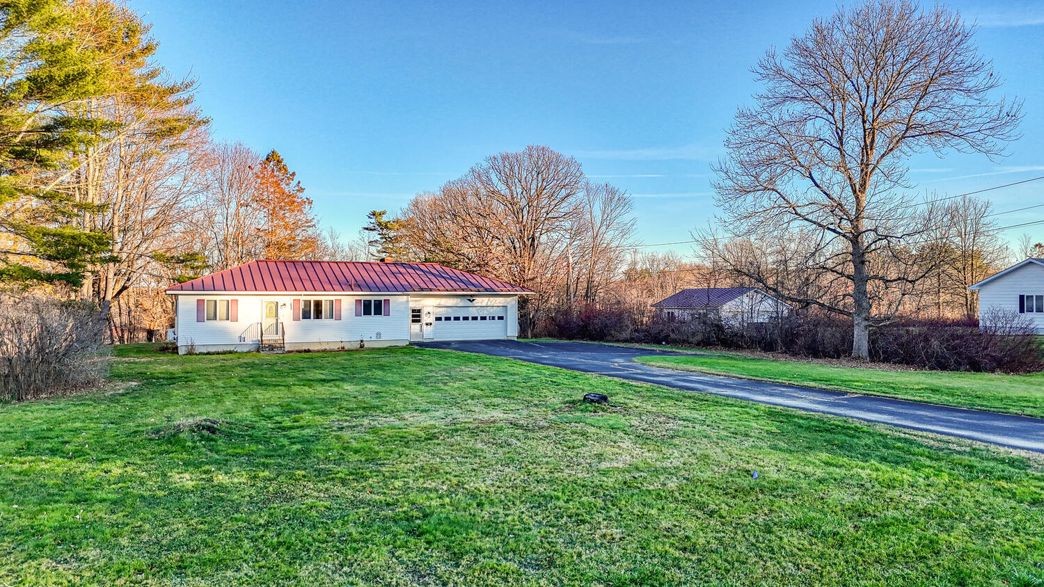 158 Pleasant Street Clinton ME 04927