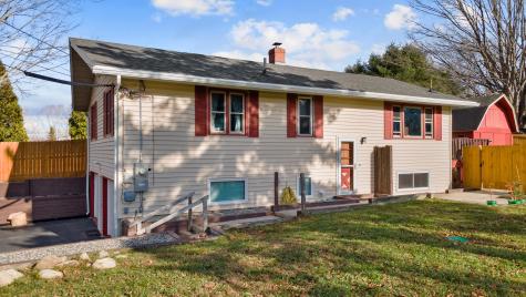 81 Hall Road Windham ME 04062