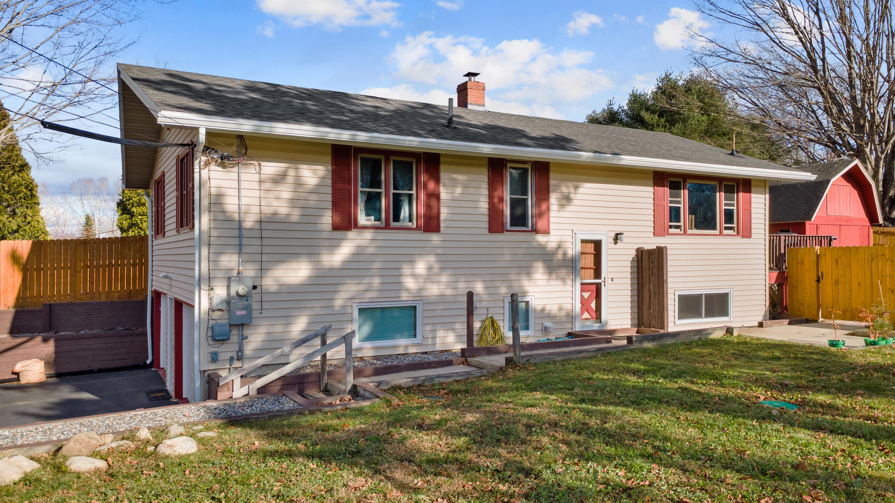 81 Hall Road Windham ME 04062