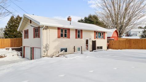 81 Hall Road Windham ME 04062