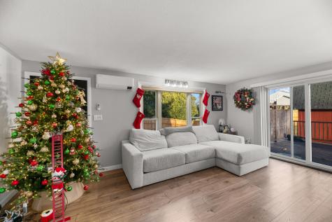 81 Hall Road Windham ME 04062