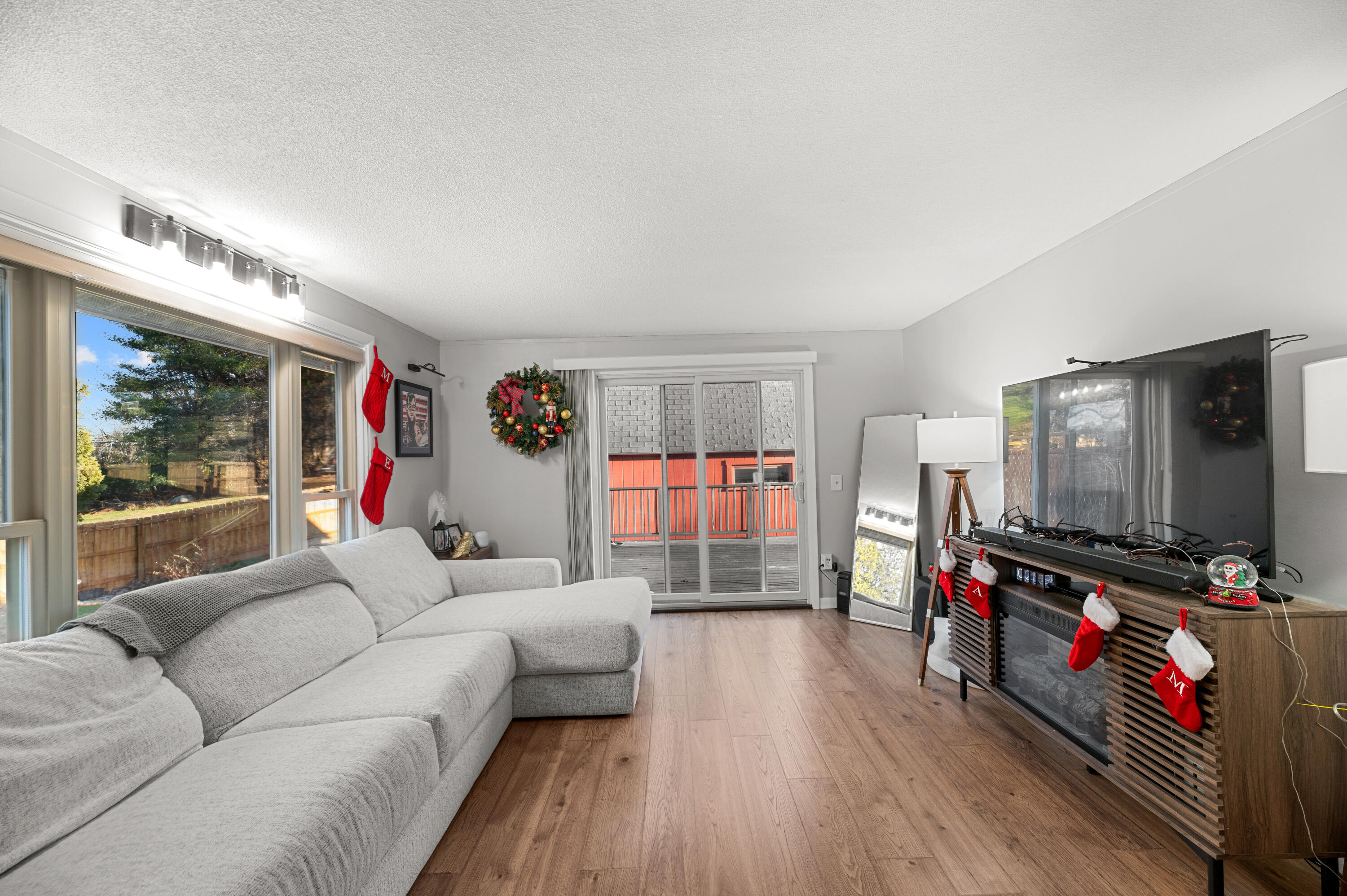 81 Hall Road Windham ME 04062