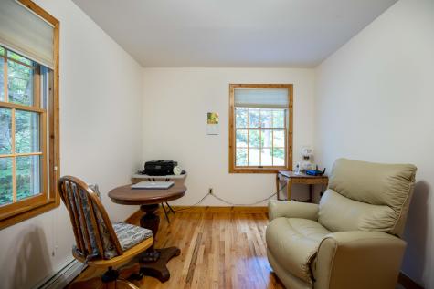 55 Lunt Lane Poland ME 04274