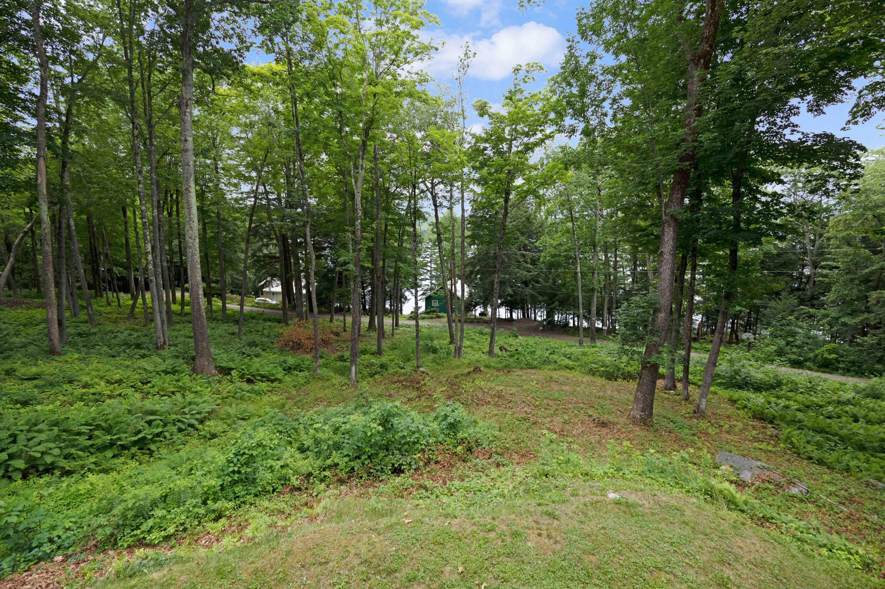 55 Lunt Lane Poland ME 04274