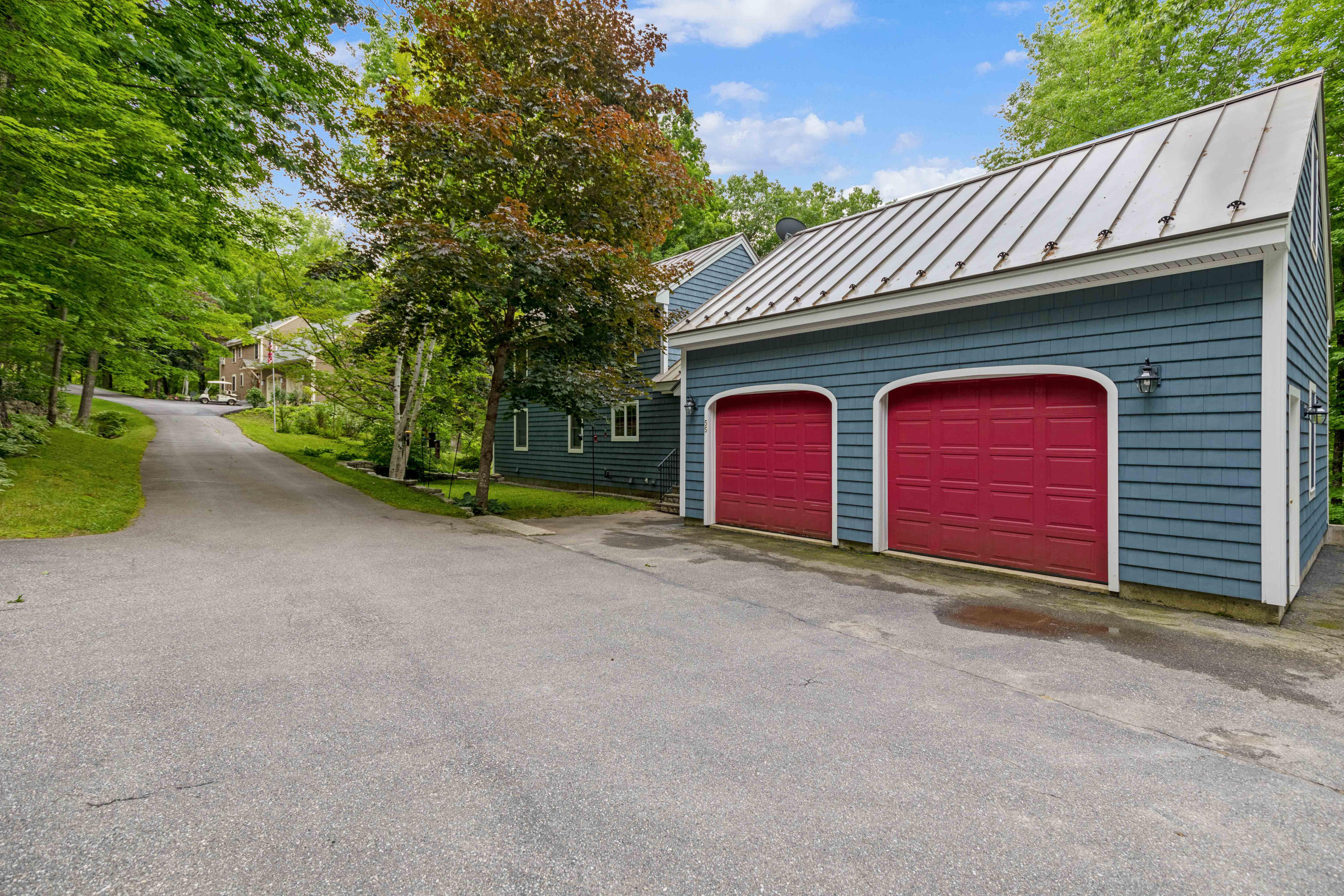 55 Lunt Lane Poland ME 04274