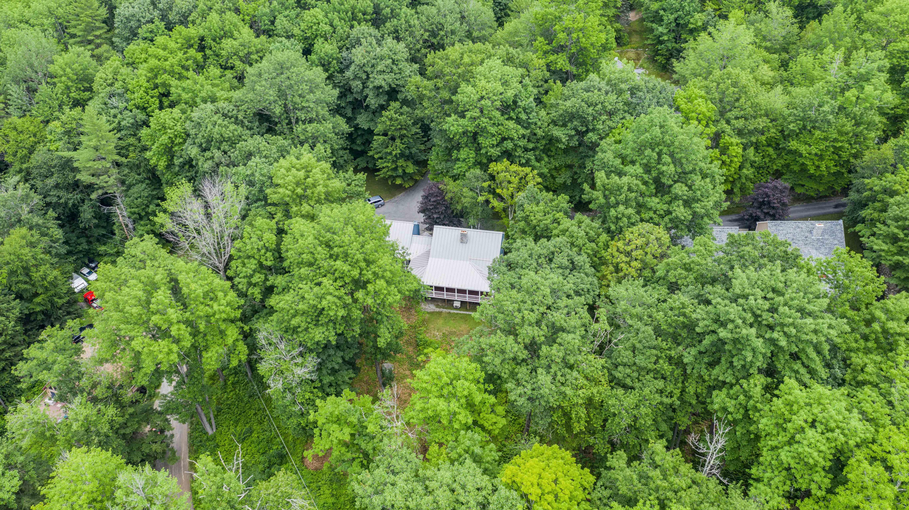 55 Lunt Lane Poland ME 04274