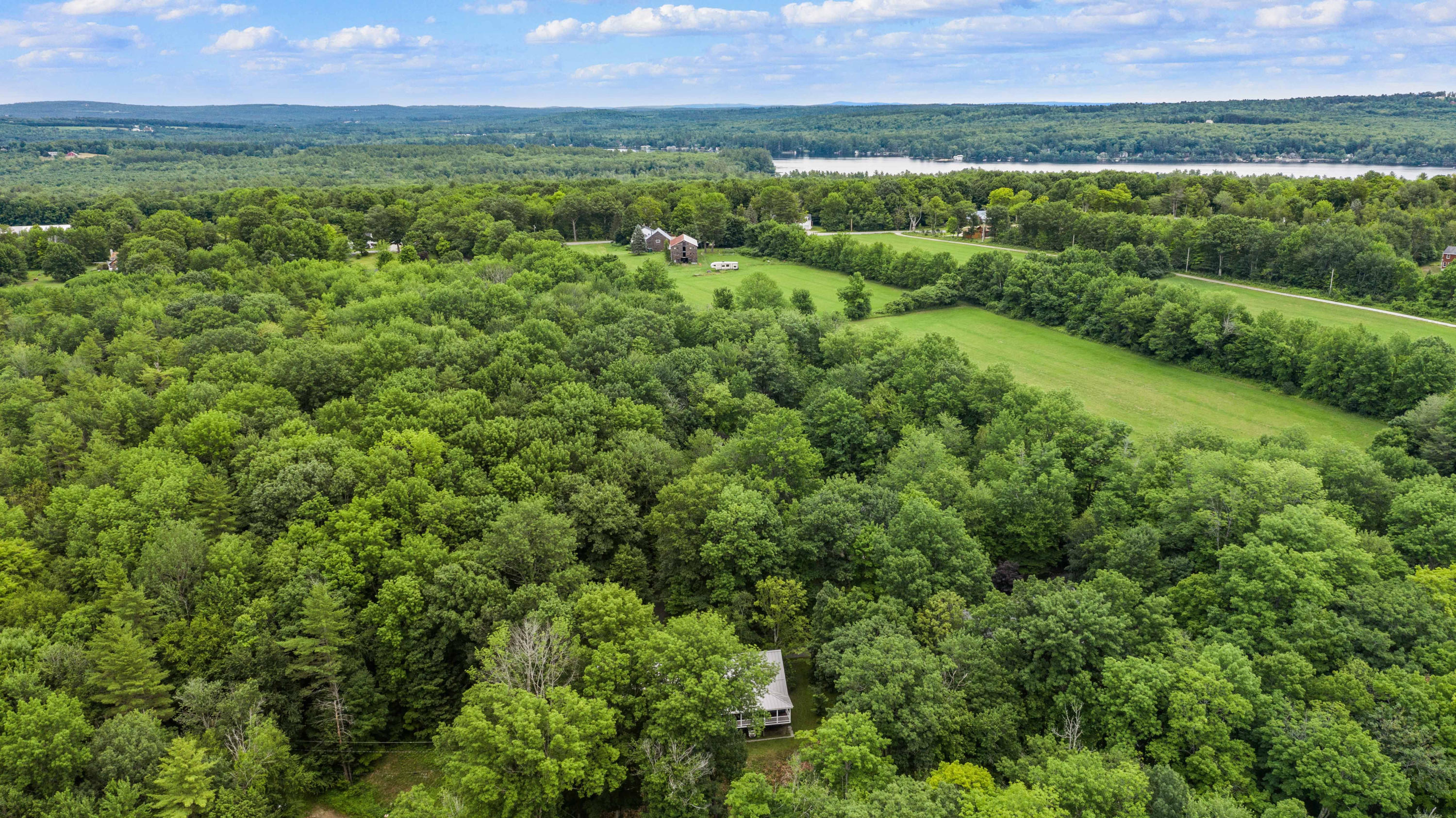 55 Lunt Lane Poland ME 04274