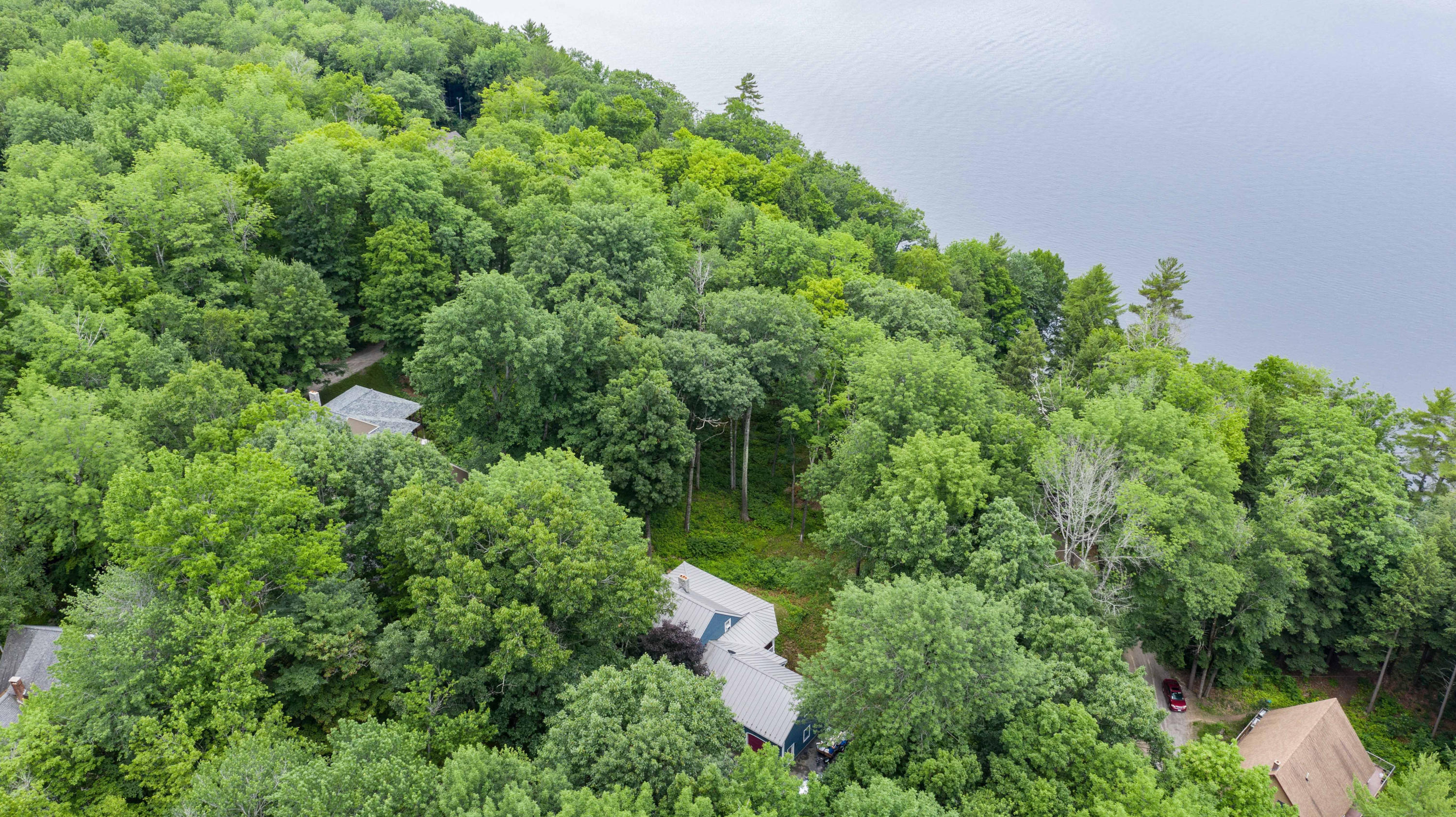 55 Lunt Lane Poland ME 04274