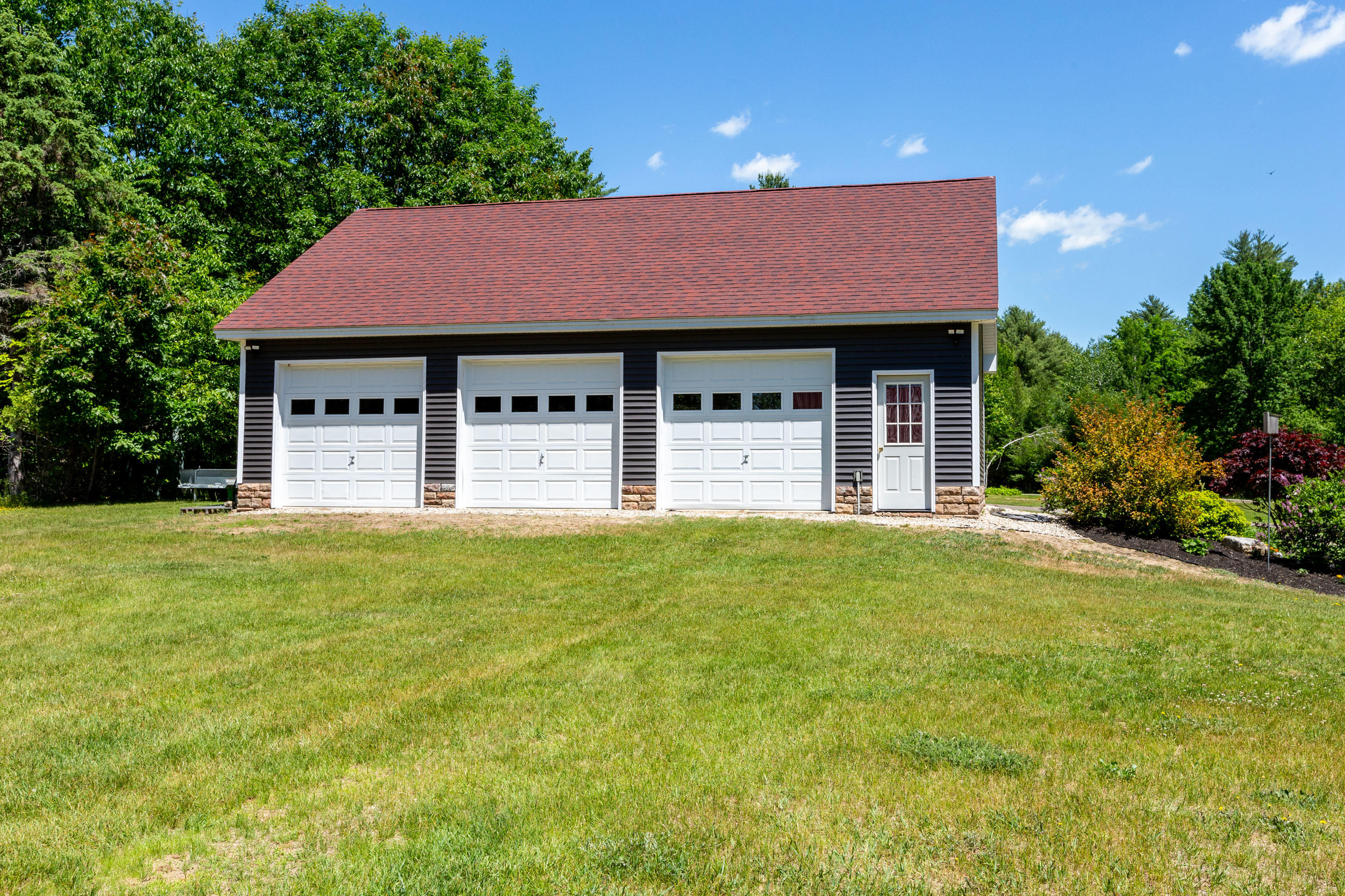 32 Garden Drive Hartford ME 04220