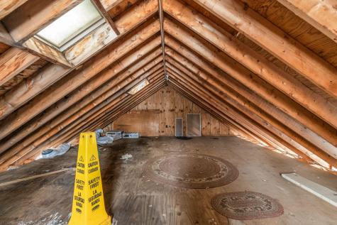 16 Libby Hill Road Gardiner ME 04345