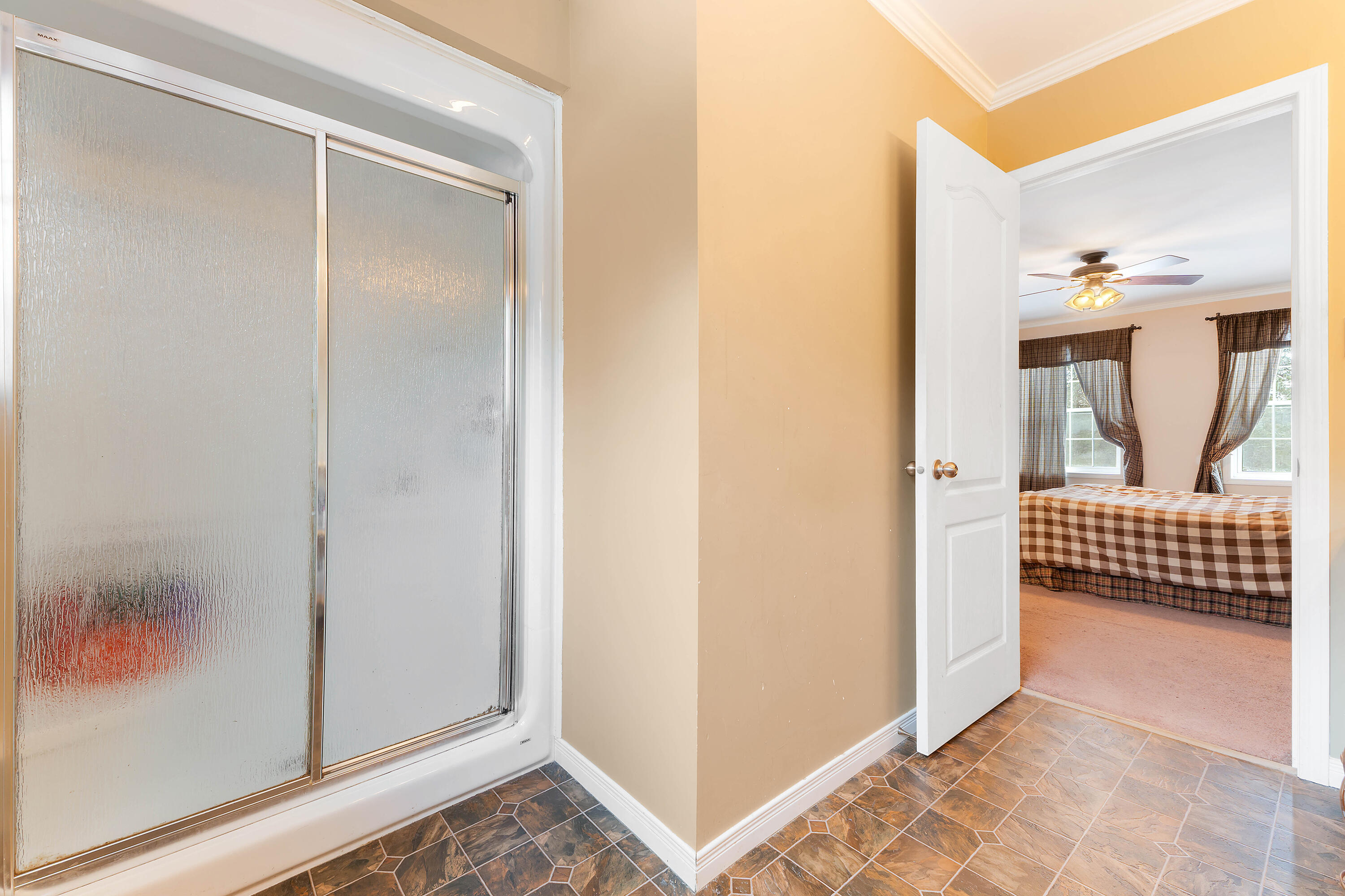 25 Harpin Road Waterboro ME 04087