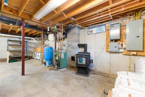 25 Harpin Road Waterboro ME 04087