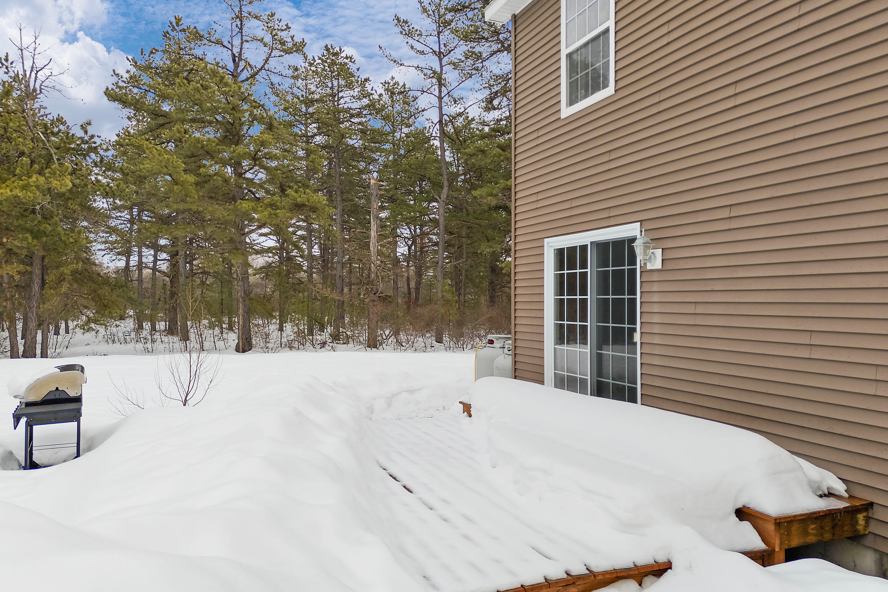 25 Harpin Road Waterboro ME 04087